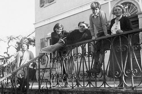 «Κάθε μέρα ήταν γιορτή»: Η ιστορία των Ντάρρελ στην Κέρκυρα. Βρήκαν τον παράδεισο