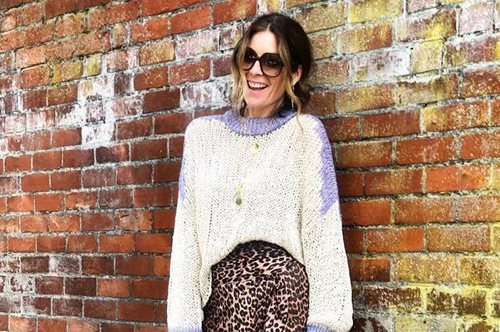 Διαχρονικά sneakers: Τα πιο στιλάτα αθλητικά που φορούν οι fashion μπλόγκερ άνω των 40