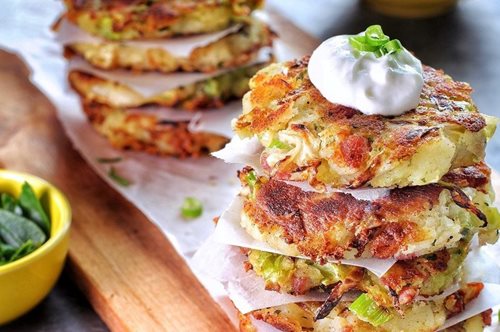 Πρωτότυποι και light: Οι γιαουρτοκεφτέδες του καλοκαιριού είναι μία πεντανόστιμη λύση 