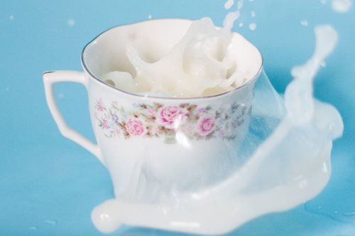 Άρχισα να πίνω κάθε μέρα κατσικίσιο γάλα αντί για αγελαδινό και ιδού τα αποτελέσματα στο σώμα μου 