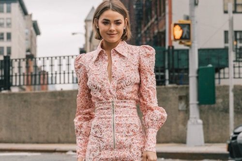 To υπερβολικά άσχημο παντελόνι που αγαπάει το Instagram μοιάζει με ανεξήγητο φαινόμενο