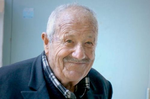 Στα 91 του σπουδάζει σε δύο πανεπιστήμια της Κρήτης: Η δύναμη του πνεύματος σε όλο της το μεγαλείο 