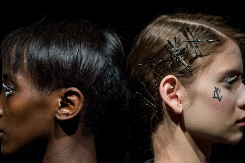 Διχάζει τους ειδικούς της ομορφιάς: Το αμφιλεγόμενο προϊόν και πότε πρέπει να το αποφεύγουμε