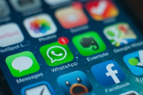 Πώς η νέα αναβάθμιση του WhatsApp μάς βοηθά να δούμε ποιος αγνοεί τα μηνύματά μας 