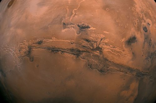 O Άρης όπως δεν τον έχουμε ξαναδεί. Νέες φωτογραφίες της ΝΑSA καθηλώνουν με τη λεπτομέρεια τους