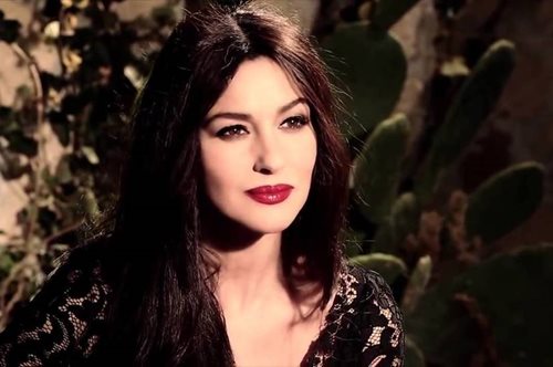 Αν θεωρείτε όμορφη τη Μόνικα Μπελούτσι, περιμένετε να δείτε και την πρωτότοκη κόρη της με τον Κασέλ