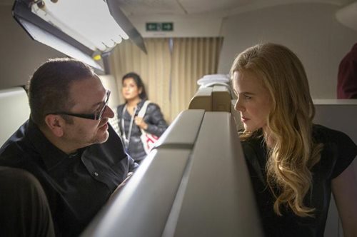 Η εμφάνιση της Νικόλ Κίντμαν στο αεροδρόμιο θα σε κάνει να μην ταξιδέψεις ξανά με skinny τζιν