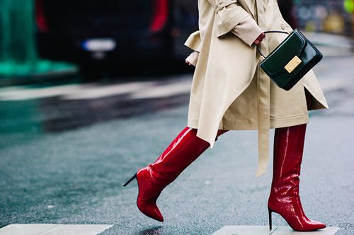 Οι μπότες κάνουν μπαμ: Όλα τα στυλ των αγαπημένων παπουτσιών όπως τα έδειξαν οι πασαρέλες