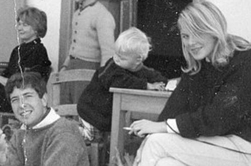 Το ντοκιμαντέρ για τον Λέοναρντ Κοέν και την Μαριάν Ιλέν έχει πολλή Ελλάδα (και πολλή αγάπη)