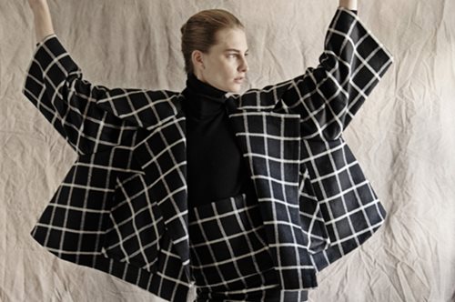 Είναι γεγονός: O Vassilis Zoulias εγκαινιάζει την πρώτη του συλλογή prêt-à-porter A/W 19-20