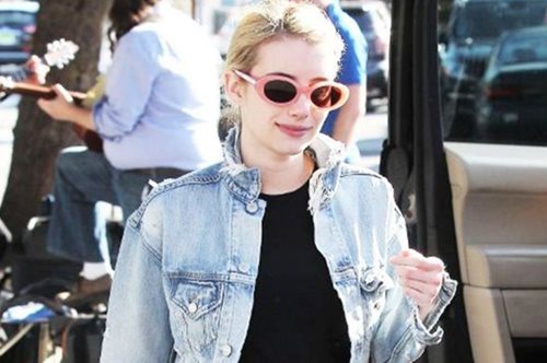 Η Έμμα Ρόμπερτς κράτησε την προσιτή high fashion τσάντα που γνωρίζουν μόνο οι ενημερωμένες γυναίκες 