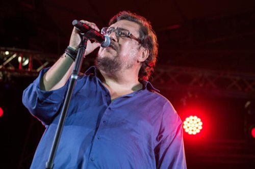 Πένθος στο ελληνικό τραγούδι: Πέθανε ξαφνικά ο Λαυρέντης Μαχαιρίτσας σε ηλικία 63 ετών