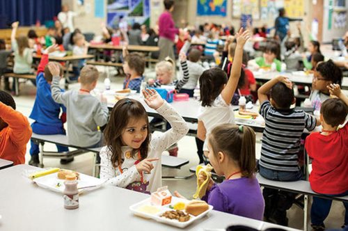 Μεγάλο βήμα: Στα Τρίκαλα το πρώτο σχολικό κυλικείο με βιολογικά τοπικά προϊόντα