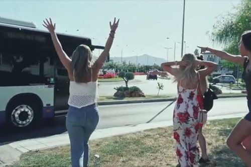 Το σποτ του Αστικού ΚΤΕΛ Βόλου είναι η πιο κουλ αντιγραφή της χρονιάς. Βρήκαμε το αυθεντικό