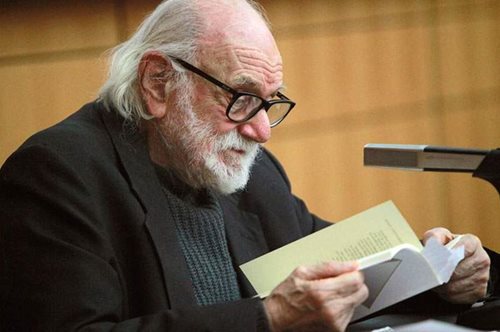 Έφυγε από τη ζωή ο Νάνος Βαλαωρίτης