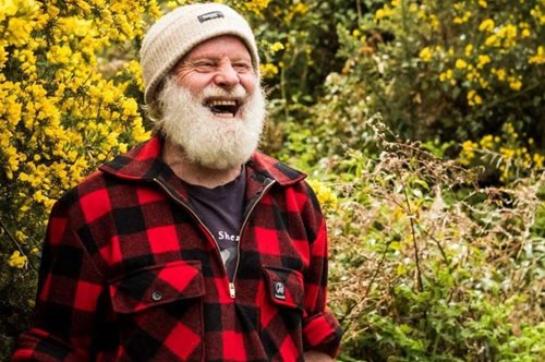  Η αναγέννηση ενός ολόκληρου δάσους από έναν και μόνο άντρα. Η δικαίωση του «τρελού και ονειροπόλου»