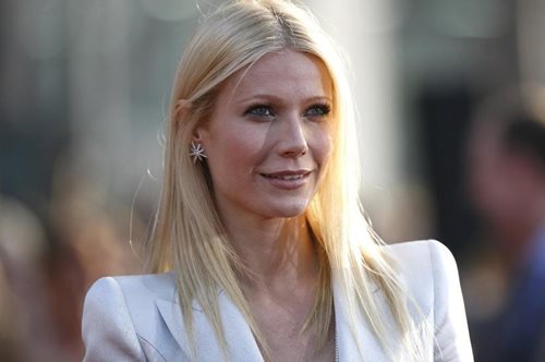 Η Γκουίνεθ Πάλτροου μόλις φόρεσε τη μακριά βερμούδα με τον πιο κομψό και σικάτο τρόπο που έχουμε δει