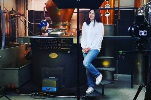 «Στην επαρχία όλα είναι κοντά»: Η Νόπη Ρωμανίδου περιγράφει τη νέα ζωή της στην Αριδαία 