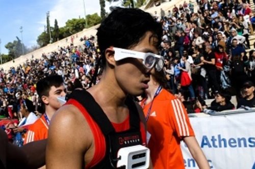 Τυφλός αθλητής από την Κορέα τερμάτισε χωρίς συνοδό στον Μαραθώνιο της Αθήνας