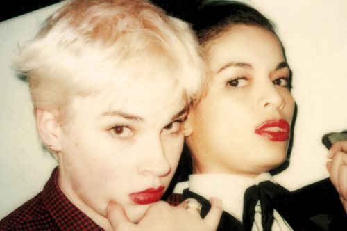 Έφερε κουνέλια στο Studio 54, όρισε τα selfies: Η φωτογράφος που κλίκαρε στη νυχτερινή ΝΥ των 80s