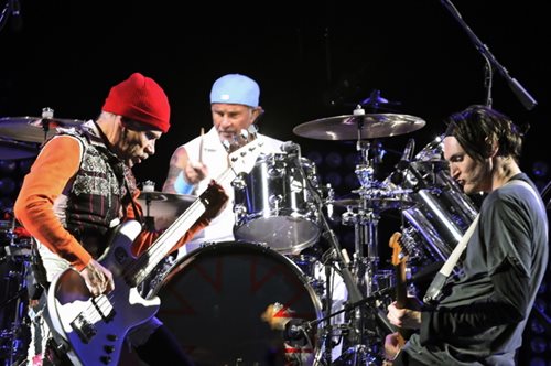 Red Hot Chili Peppers: Πόσο θα κάνει το εισιτήριο της πολυαναμενόμενης συναυλίας του 2020