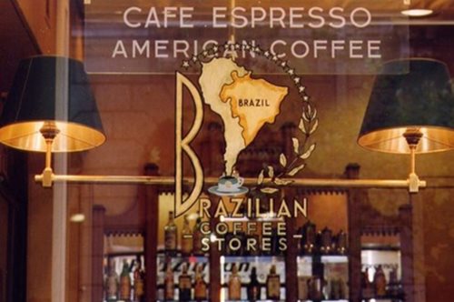 Το αθηναϊκό καφέ που ενέπνευσε τον Κώστα Ταχτσή να γράψει το ποίημα «Η συμφωνία του Μπραζίλιαν»