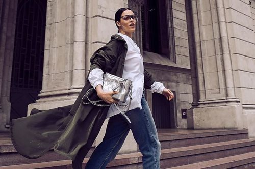 Επένδυσε άφοβα: Αυτό το πολυτελές, υπέρκομψο πουλόβερ δεν βγαίνει ποτέ εκτός μόδας