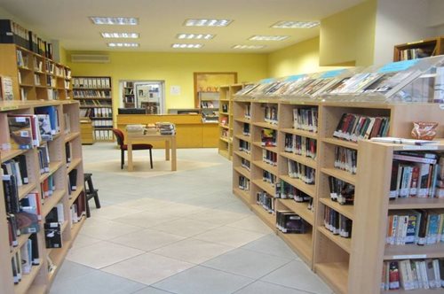 Ο δήμος Καλαμαριάς προτείνει στους κατοίκους του να κάνουν Book Friday, αντί για Black Friday