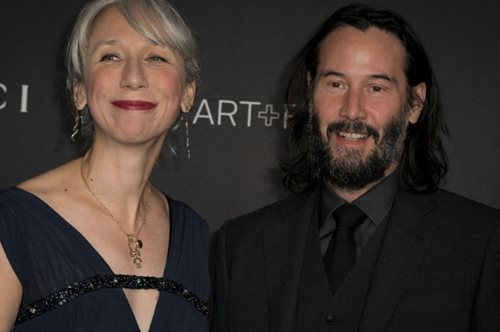 Ο Κιάνου Ριβς και η Αλεξάνδρα Γκραντ είναι ερωτευμένοι και χαρούμενοι