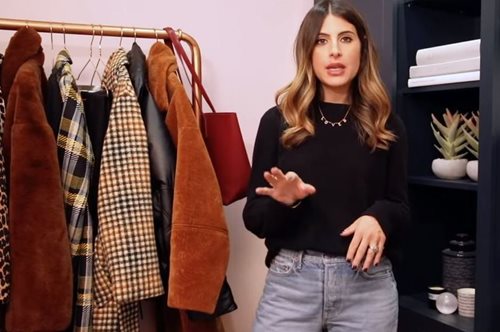 Ένα μαύρο, κασμιρένιο πουλόβερ, 5 διαφορετικοί τρόποι να φορεθεί για να μη δείχνει βαρετό