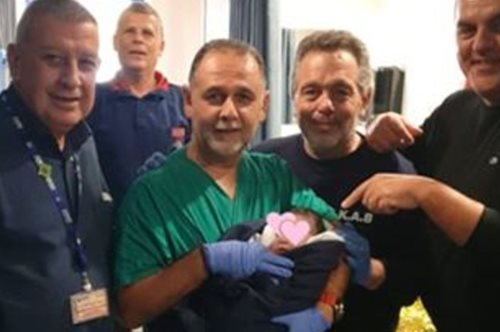 «Η άφιξη μιας νέας ζωής»: Μωρό γεννήθηκε μέσα στο αεροδρόμιο Ελευθέριος Βενιζέλος