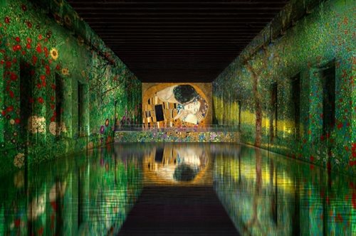 Το μεγαλύτερο ψηφιακό κέντρο τεχνών παγκοσμίως ανοίγει σε βάση υποβρυχίων του Β’ Παγκοσμίου Πολέμου