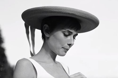 Στήριξε τον πατέρα της που την είχε εγκαταλείψει μικρή: Όλα όσα δεν ξέραμε για την Όντρεϊ Χέπμπορν