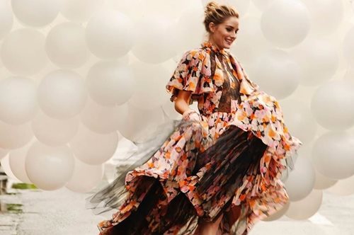 Οι celebrities έχουν πάθει εμμονή με αυτά τα κομμάτια των Zara. Πώς θα τα φορέσεις με έμπνευση