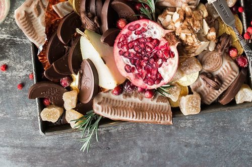 Το χριστουγεννιάτικο γλυκό που έχει κάτω από 150 θερμίδες. Τι θα προτιμήσεις στο γιορτινό τραπέζι