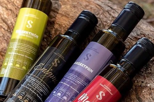 Μοναδικό ρεκόρ στη χώρα μας: Τα ελληνικά ελαιόλαδα που έχουν συγκεντρώσει 135 διεθνή βραβεία