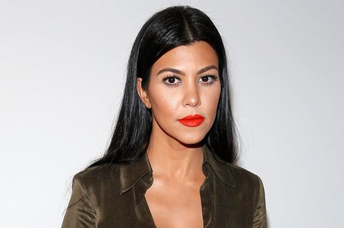 H Kourtney Kardashian έκανε το χειρότερο photoshop 