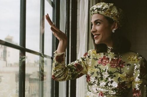 Το χρώμα-έκπληξη του 2020 που κόβει χρόνια από την εμφάνισή σου. Το βλέπουμε ήδη παντού