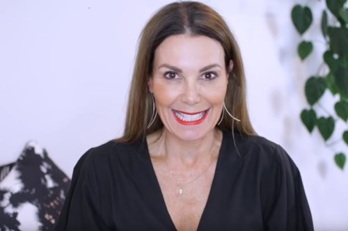 Μην επενδύσεις σε αυτά τα τρεντ του 2020 αν είσαι άνω των 40: Μια YouTuber συμβουλεύει 