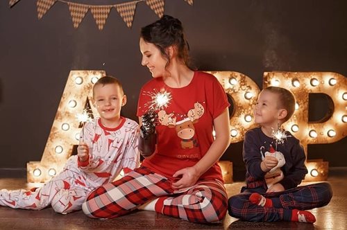 «Ευτυχισμένη χωρίς χέρια»: Ακρωτηριασμένη από τον σύζυγό της, γίνεται σύμβολο κατά της κακοποίησης