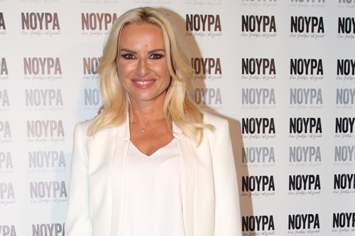 Μαρία Μπεκατώρου: Το νέο της κούρεμα μάς πείθει να κλείσουμε αμέσως ραντεβού στο κομμωτήριο