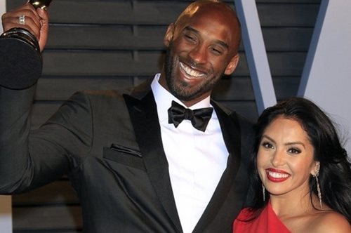 «Είχαν πει να μην πετάξουν ποτέ μαζί με το ελικόπτερο». Ο Κόμπι και η Βανέσα ήταν 20 χρόνια μαζί