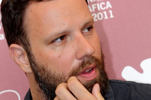 Στην Αθήνα με την Έμα Στόουν ο Γιώργος Λάνθιμος για τα γυρίσματα νέας ταινίας 