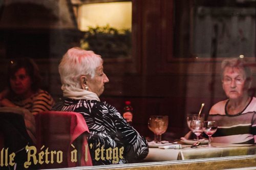 Κανένας ηλικιωμένος πια μόνος: Η Φινλανδία τρέχει ένα πρωτοποριακό πρόγραμμα εικονικών συναντήσεων