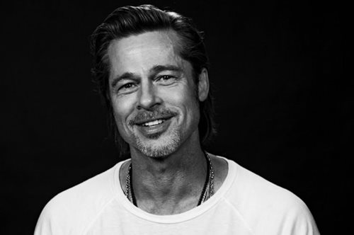 «Το όνομά της ήταν Λίζα, φιληθήκαμε σε ένα γκαράζ»: Ο Μπραντ Πιτ ερωτεύεται από το νηπιαγωγείο