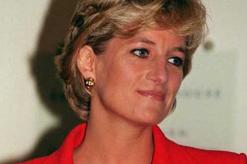 Από βαζελίνη μέχρι Νivea. Τα αγαπημένα προϊόντα ομορφιάς της Νταϊάνα που μπορείς να αγοράσεις ακόμα