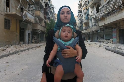 Eκεί που η ζωή τελειώνει. Το πιο ανατριχιαστικό ντοκιμαντέρ της χρονιάς δείχνει τη φρίκη στο Χαλέπι