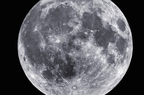 Έρχεται η «Πανσέληνος της αρκούδας»: Πότε θα απολαύσουμε την πρώτη υπερπανσέληνο του 2020