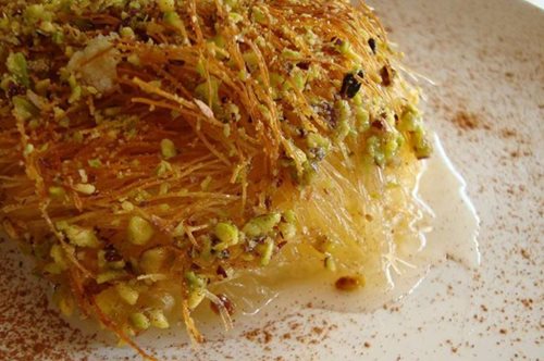 Το γαλακτομπούρεκο του Σοφοκλή με φύλλο κανταΐφι: Μία από τις πιο διάσημες συνταγές της Ελλάδας 