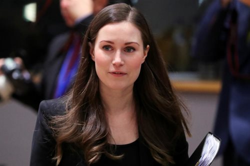 Η Φινλανδία εξισώνει την γονεϊκή άδεια, δίνοντας 7 μήνες με πλήρεις αποδοχές σε κάθε γονιό